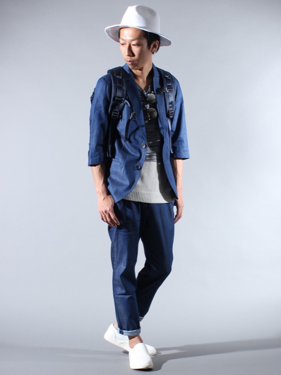 20150422232820664_1000