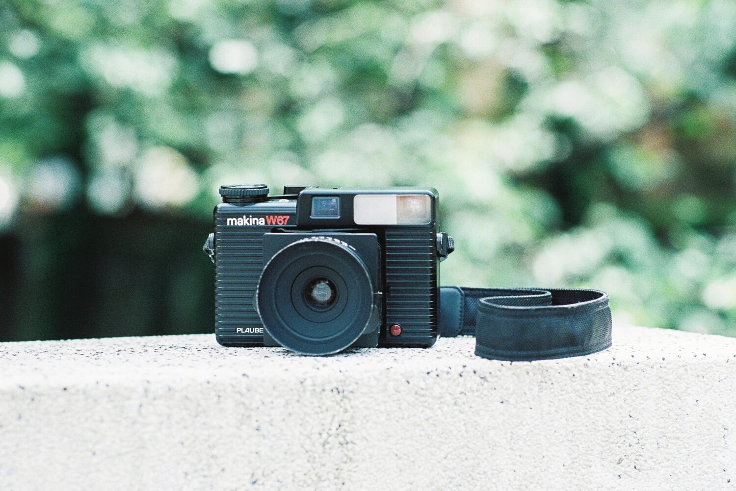 私がフィルムカメラを使う理由 ｜ Vol.6 内田さん | DRESS CODE 